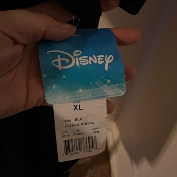 Disney Tee, Sz. XL - Picture 2 of 2